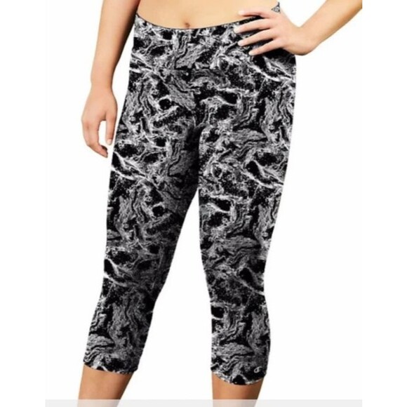 Champion Capri Leggings Workout Marble Design NEW Size PLUS 4x - Picture 1 of 7